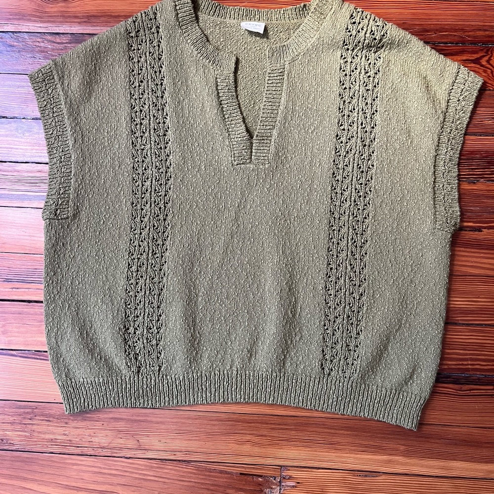 Sleeveless Sweater